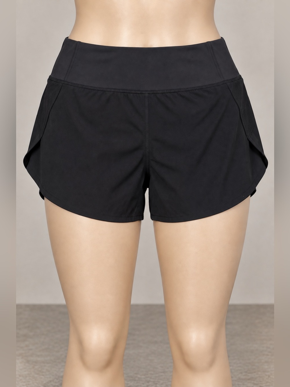 Athleta Run With It 3.5” Shorts Women’s M Black Lined Running Athletic